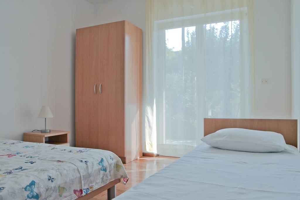 Apartments Ruzic 珀德垂那 外观 照片